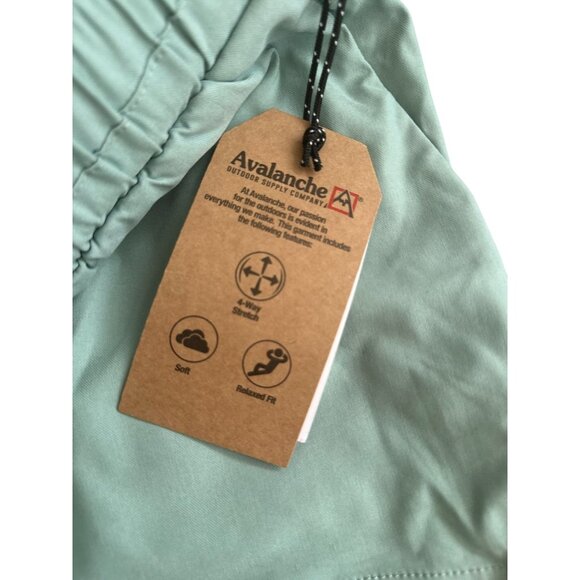 AVALANCHE Women's Sage Green Workout Shorts Size XL NEW NWT - Picture 8 of 8